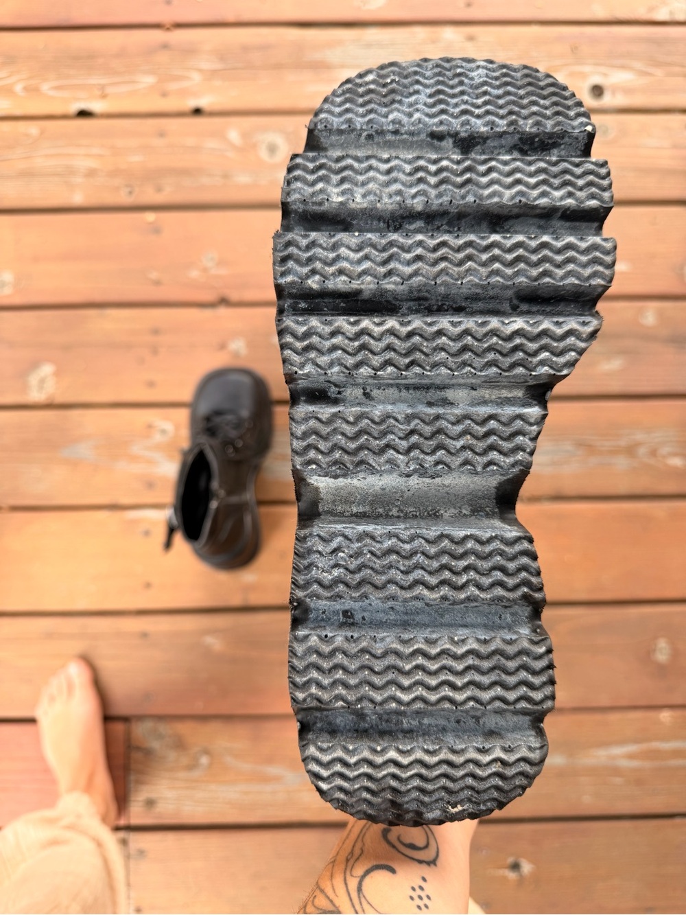 Demonia Shaker-65 Black Lace-Up Platform Ankle Boots - Picture 11 of 14
